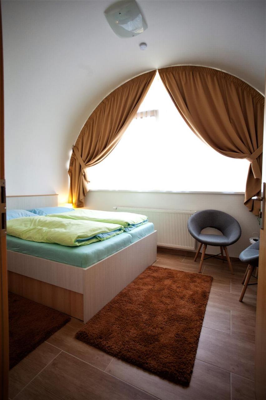 Penzion U Pidly Mariánské Lázně Extérieur photo